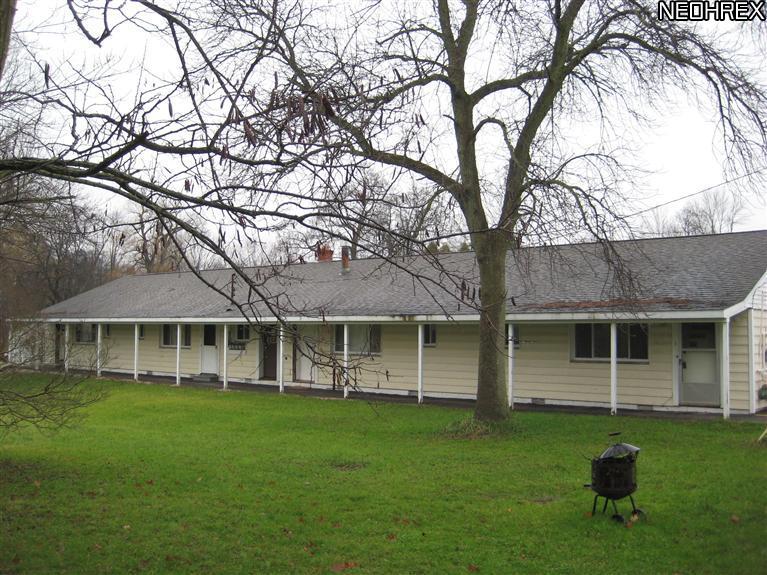 Primary Photo - 1057 N Aurora Rd