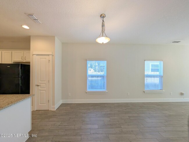 Foto del edificio - 115 11th Ave S