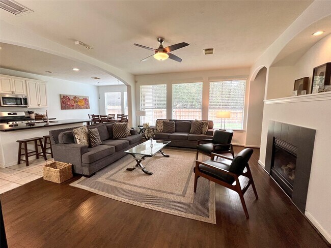 Foto del edificio - 2 Stone Arrow Pl