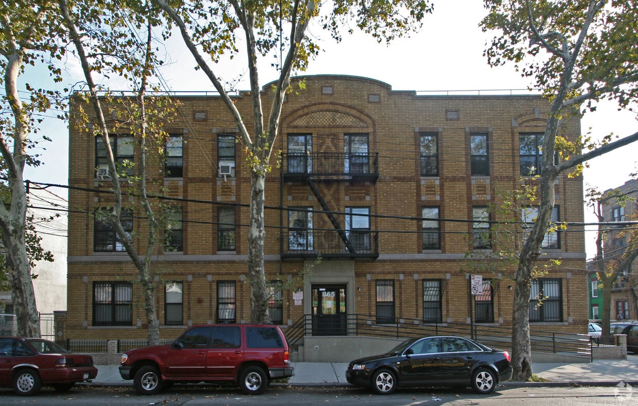 865 Hopkinson Ave, Brooklyn, NY 11212 Apartments in Brooklyn, NY