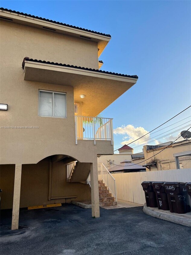 9 E 4th St Unit 207, Hialeah, FL 33010 Condo for Rent in Hialeah, FL