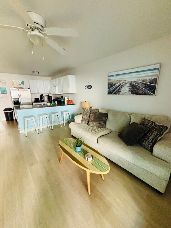 Foto del edificio - 600 Carolina Beach Ave S