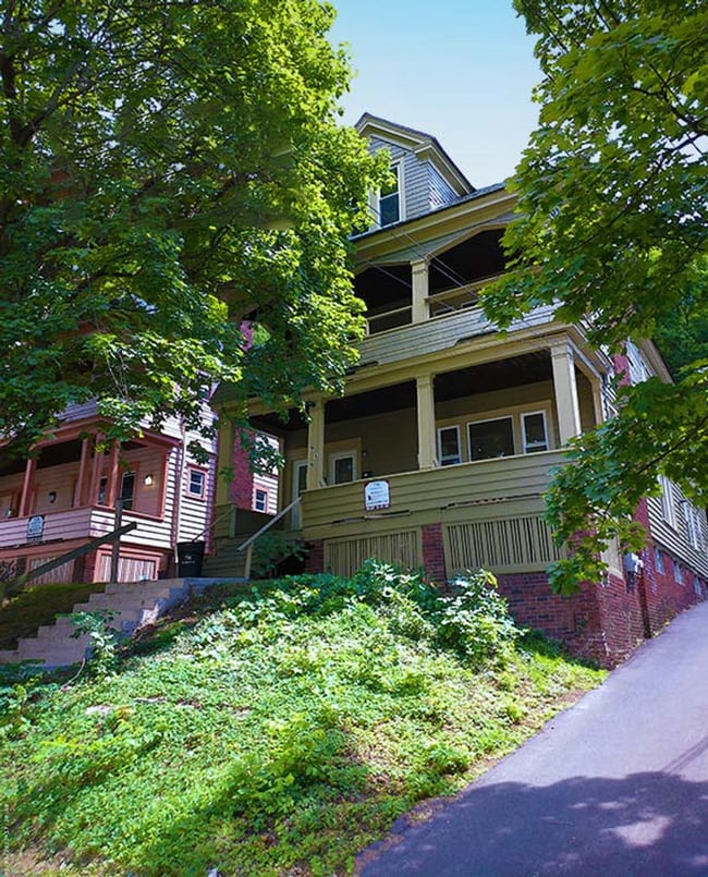 Building Photo - 716 Euclid Ave