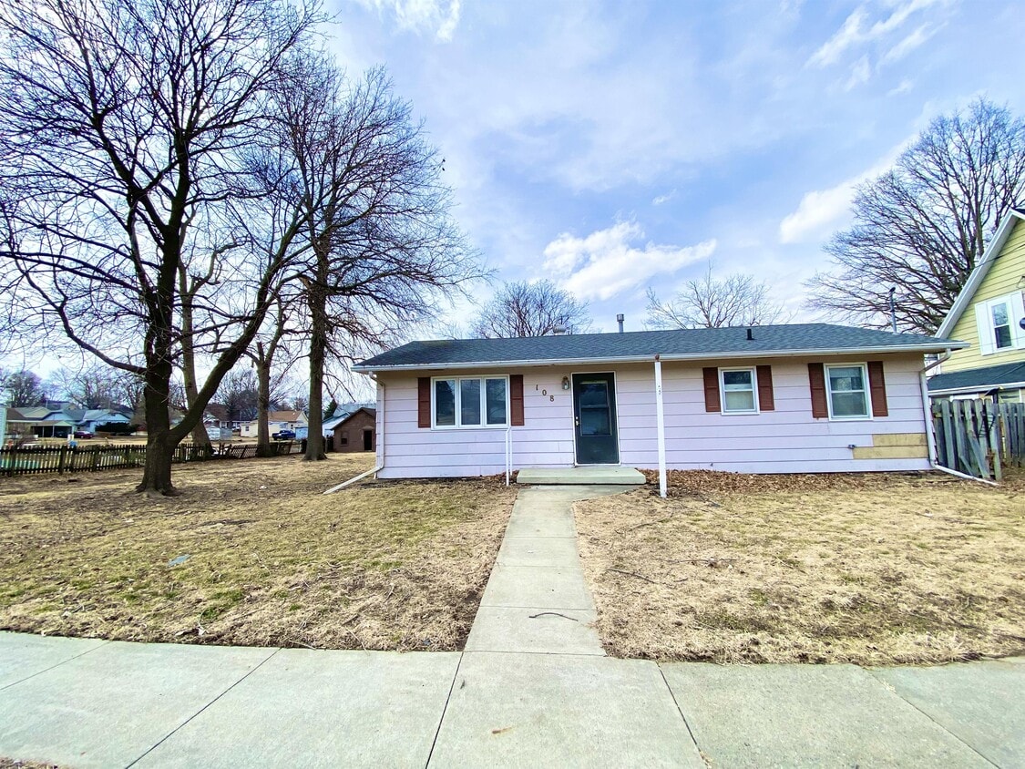 108 N ster St, Shenandoah, IA 51601 House Rental in Shenandoah, IA