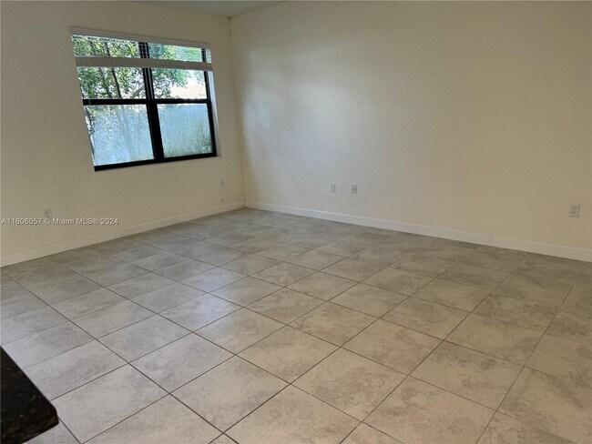 Foto del edificio - 3271 W 100th Terrace