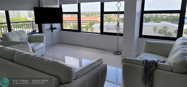 Building Photo - 3800 Galt Ocean Dr