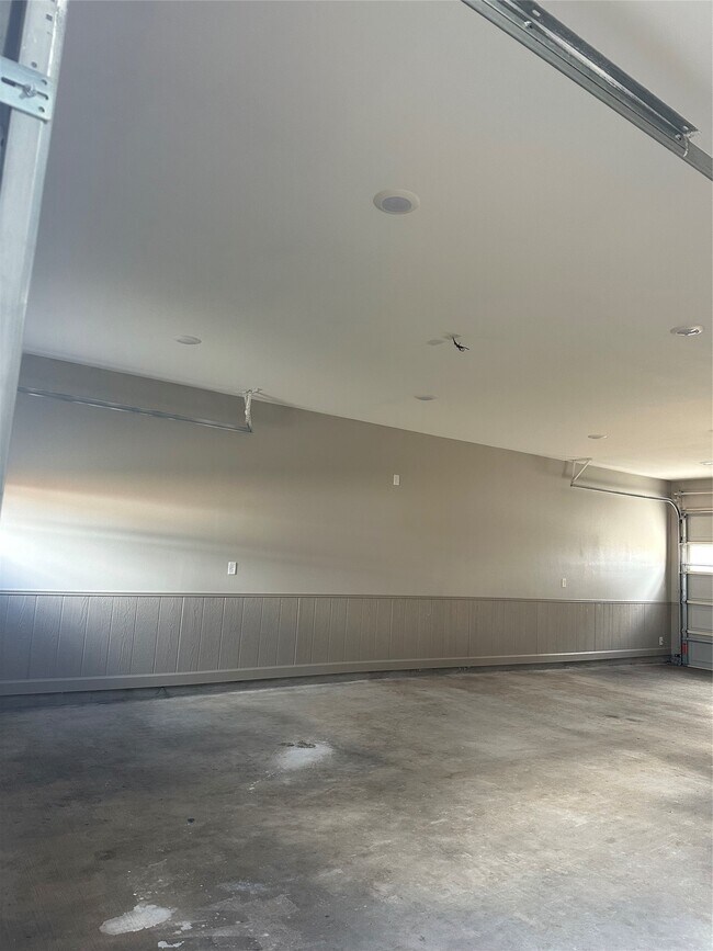 Foto del edificio - 8321 Coma St