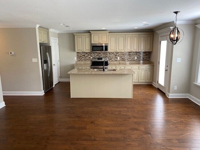 Photo - Maryville 37804 - 3 bedroom, 2.5 Bath home...