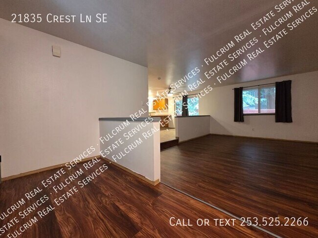 Foto del edificio - 21835 Crest Ln SE