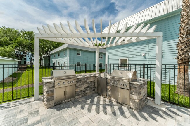 BBQ Area - Surf Apartments