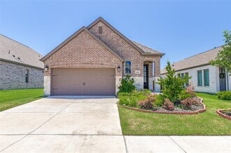 Building Photo - 9504 Longhorn Ln