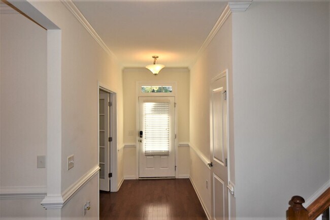 Building Photo - 8117 Wheeler Woods Dr