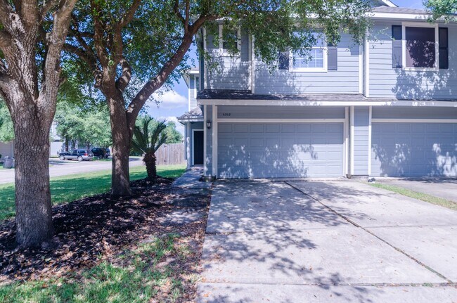 Foto del edificio - 6303 Veranda Green Trail