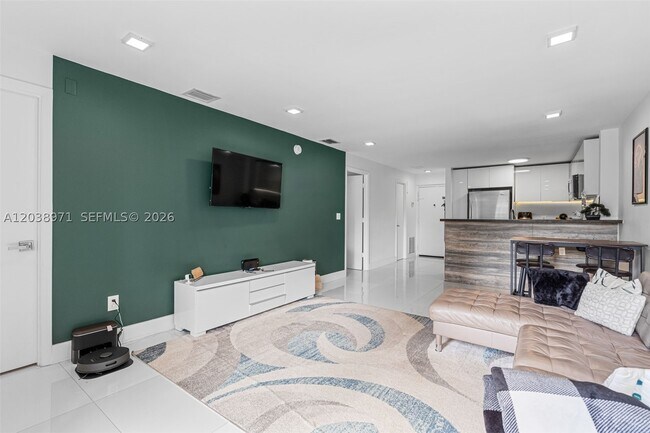 Foto del edificio - 6545 Indian Creek Dr