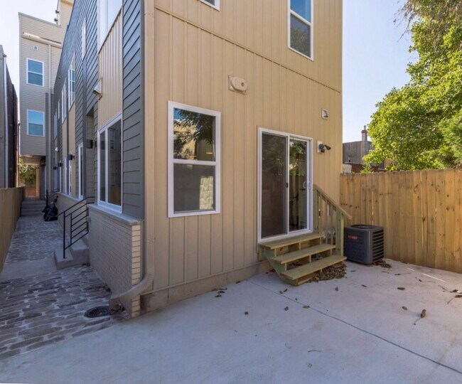 Back of home with Patio (full fence is there, but not shown) - 3020 Richmond St