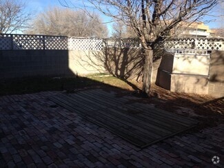 Building Photo - 2836 Quail Pointe Dr NW