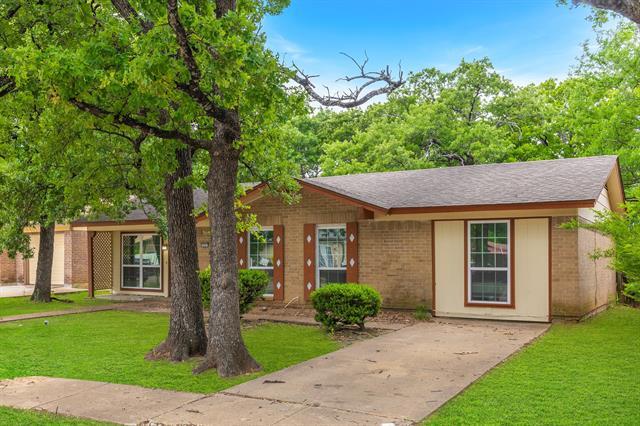 Foto del edificio - 3201 Forestdale Ln