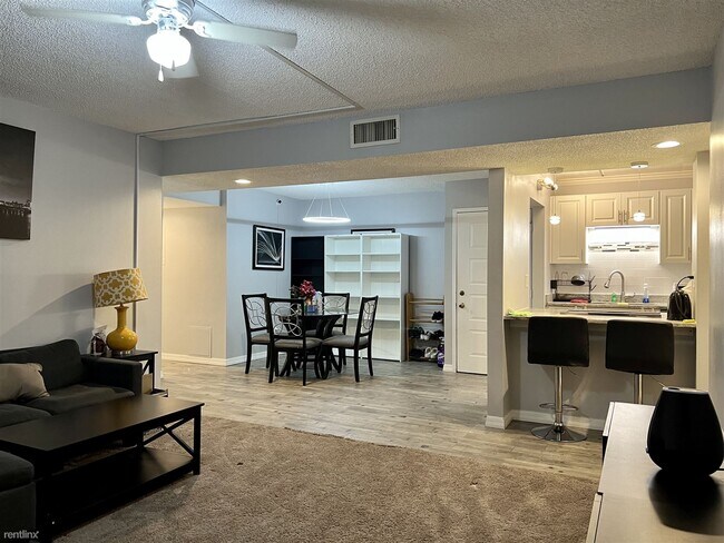Foto del edificio - 1 br, 1 bath Condo - 4411 Shady Terrace La...