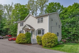 Building Photo - 97 Oregon Rd