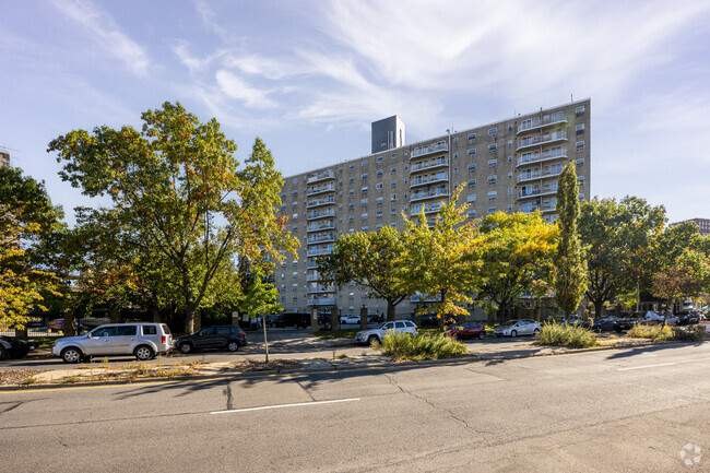 Foto del edificio - 2955 Shell Rd