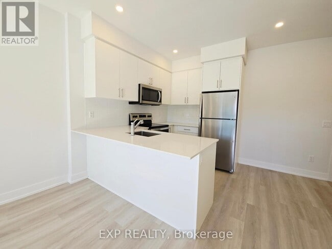 Building Photo - 1100 Lackner Pl