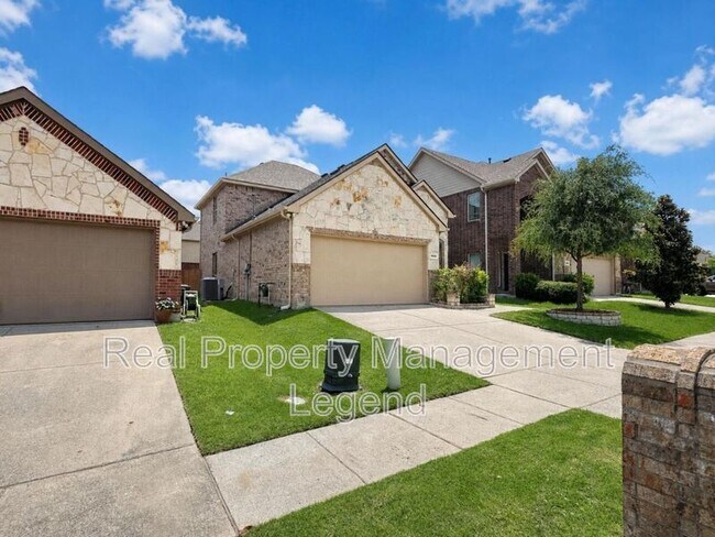 Foto del edificio - 9929 Pronghorn Rd