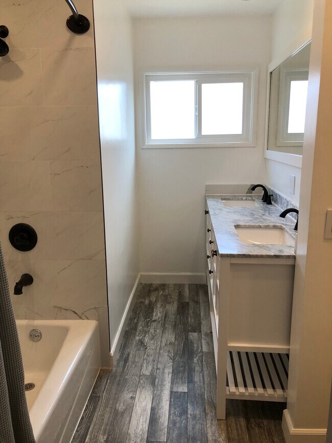 Foto del edificio - 4314 W 173rd St