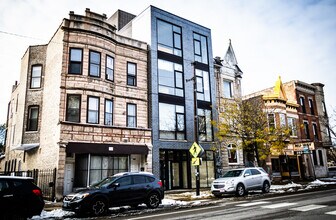 Building Photo - 1028 N California Ave