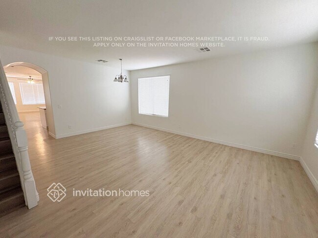 Foto del edificio - 14536 W Maui Ln