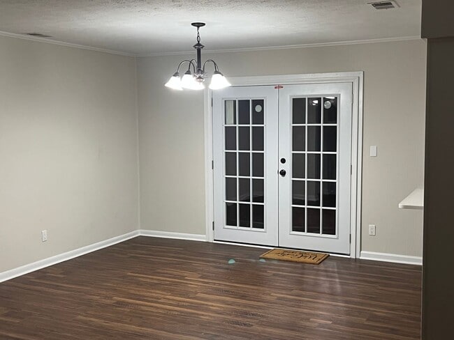 Foto del edificio - Holiday Special Save $800.00
