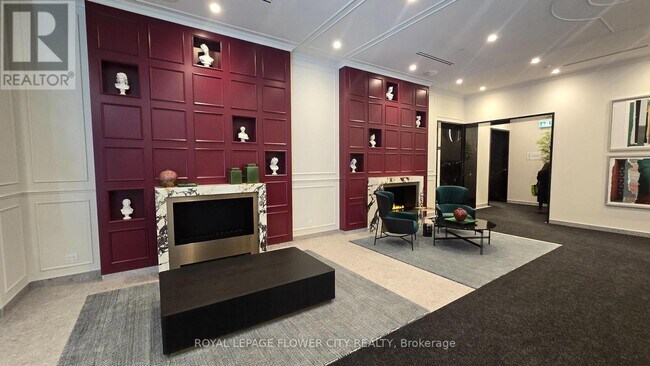 Building Photo - 180 Front St E