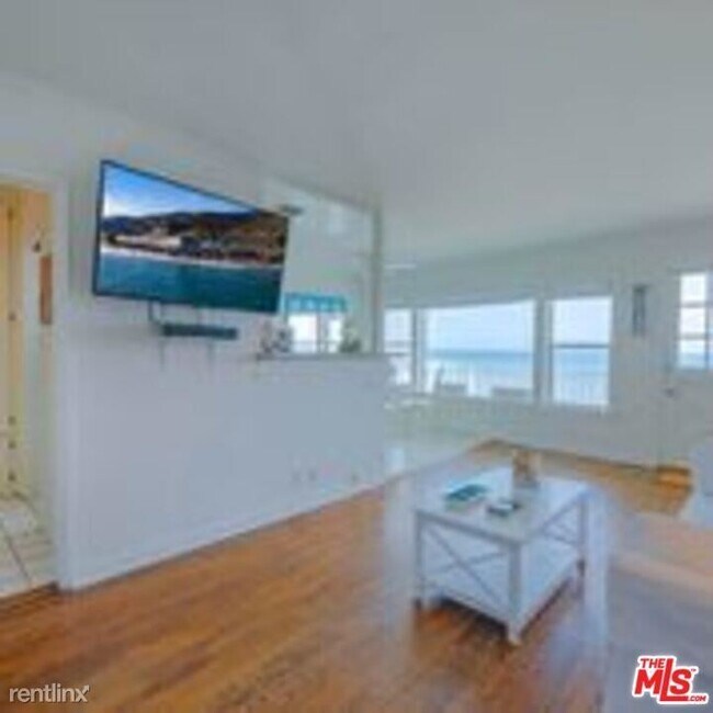 Foto del edificio - 22860 Pacific Coast Hwy