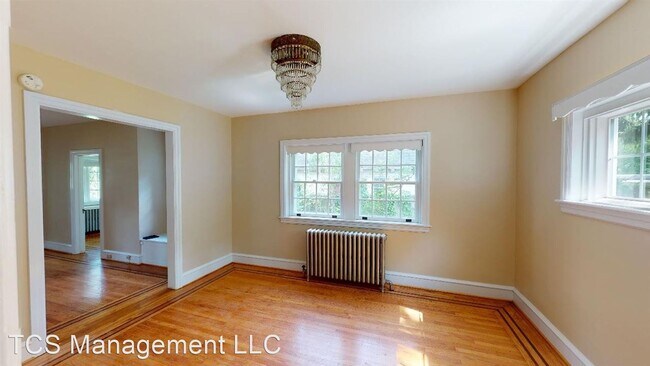 Building Photo - 418 Conshohocken State Rd
