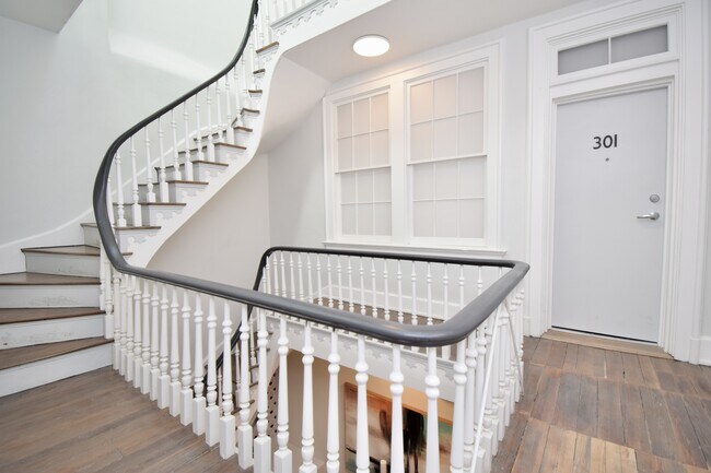 Foto del edificio - 33 E Court St