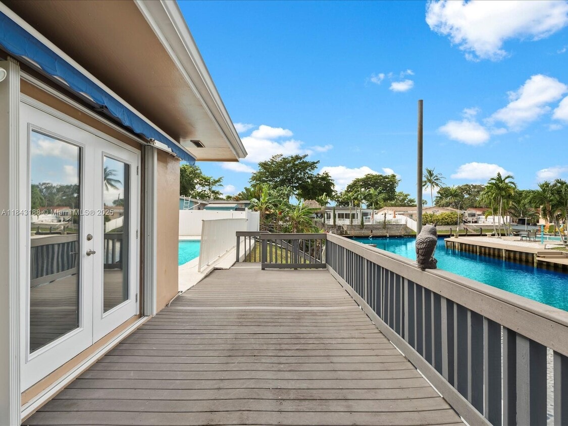 Foto principal - 1501 SW 57th Ave