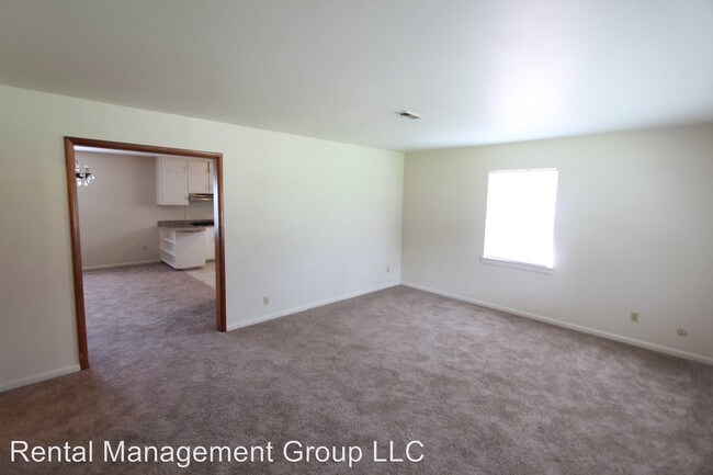 Building Photo - 4 br, 2 bath House - 232 Greensprings Avenue