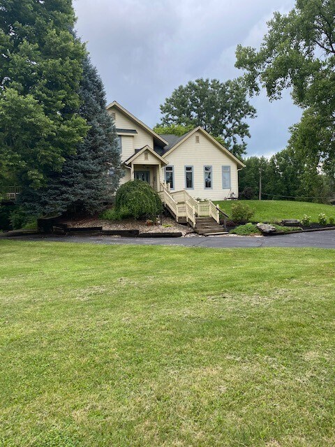 Primary Photo - 5400 N County Road 1000 E