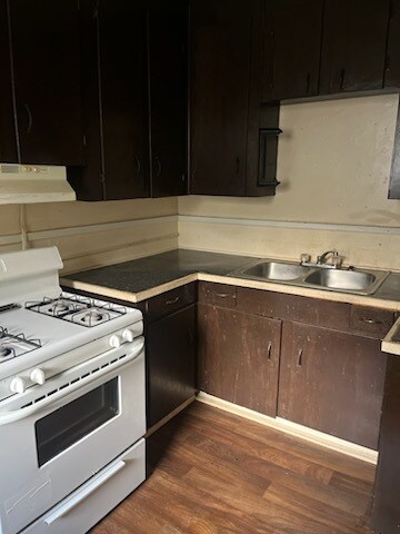 Foto del edificio - 815 W New York Ave