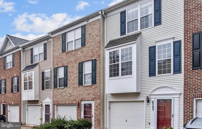 Foto del edificio - 8503 Towne Manor Ct