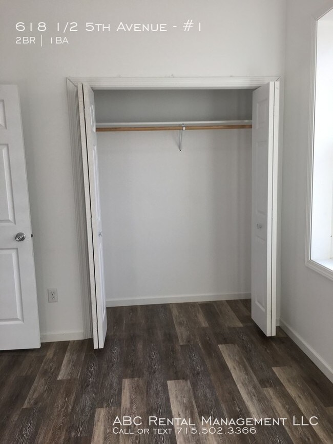 Building Photo - 2 Bedroom