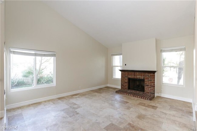 Building Photo - 4 br, 2 bath House - 25841 La Cuesta Ave