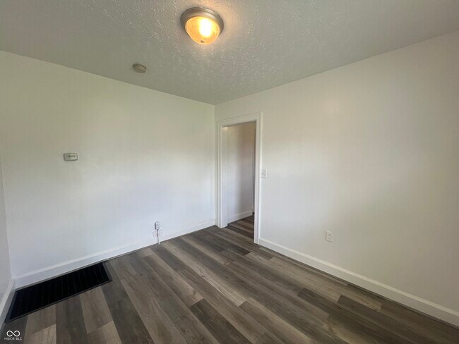Building Photo - 928 Udell St