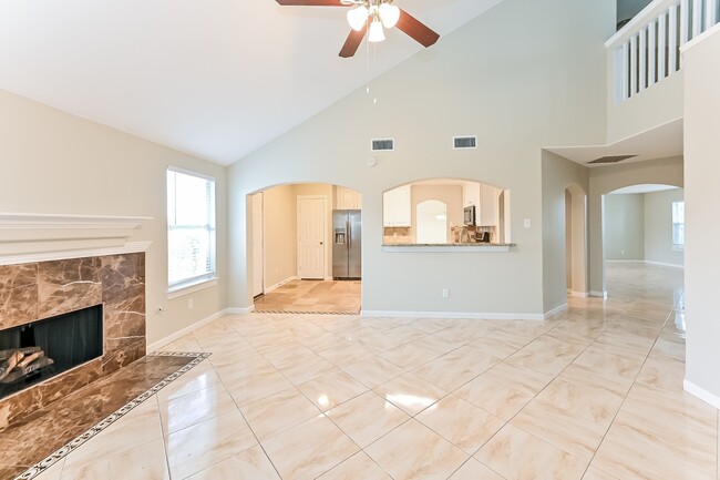 Foto del edificio - 7230 Wimberly Oaks Ln