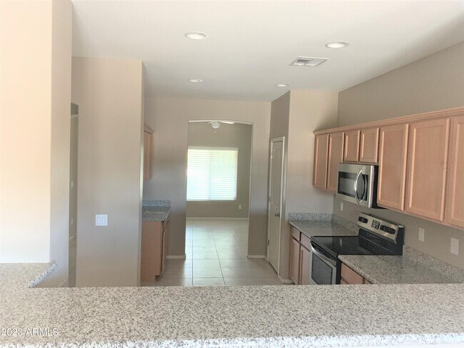 Building Photo - 7236 N 77th Dr