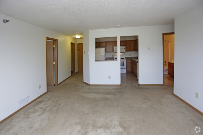 Interior Photo - Baneberry Estates