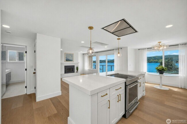 Foto del edificio - 612 Northshore Dr