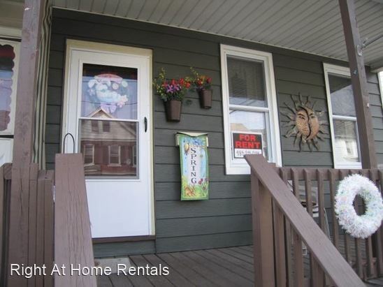 Building Photo - 3 br, 1 bath House - 133 S 14th St