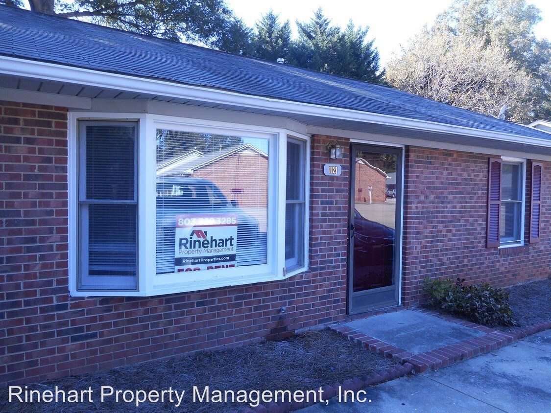 Primary Photo - 2 br, 1.5 bath House - 1121 McKinnon Drive
