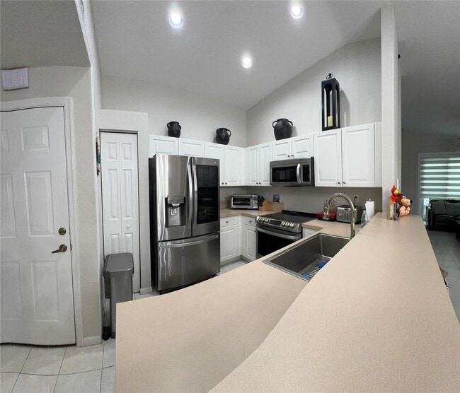 Foto del edificio - 18761 SW 28th Ct