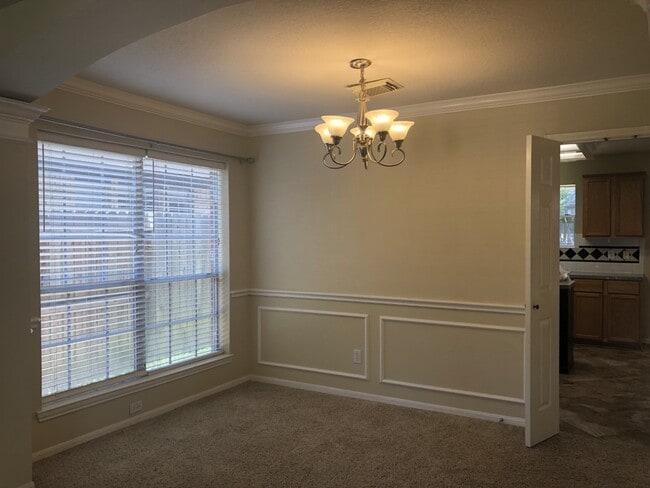 Building Photo - 2110 Highland Bay Ct